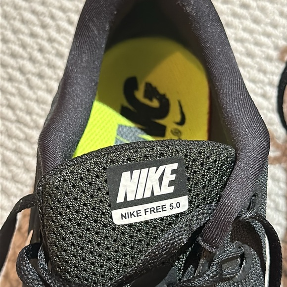 Nike Free Run 5.0 WOMENS SIZE 8 - Picture 8 of 9